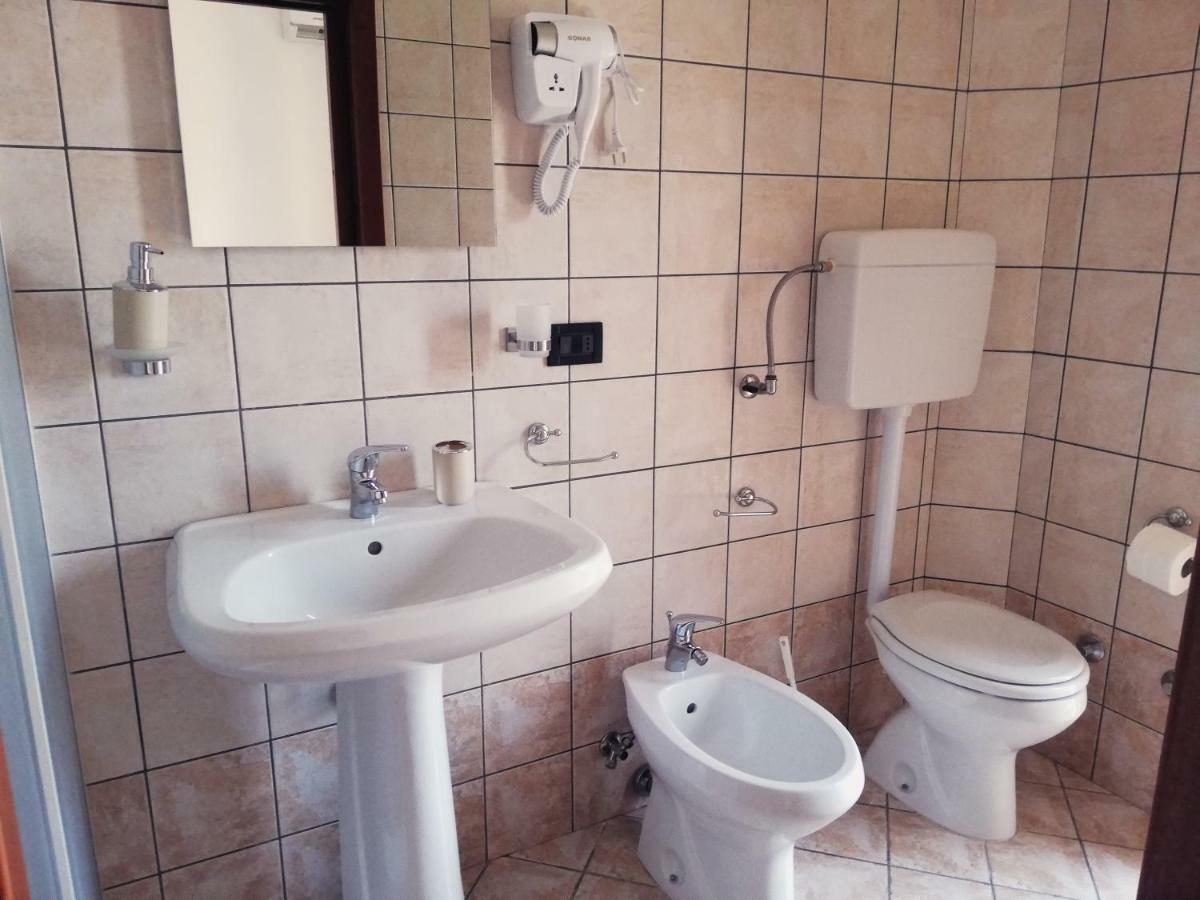 Rosita Rooms Lecce Ngoại thất bức ảnh